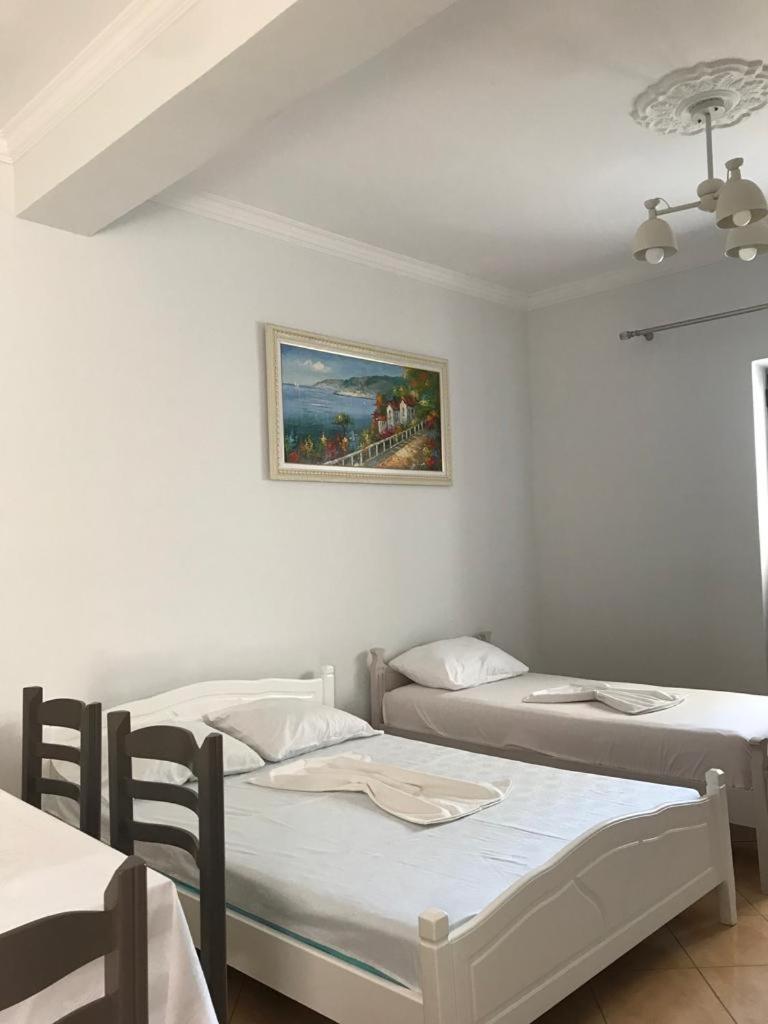 Alfa Apartaments Sarandë Exterior foto